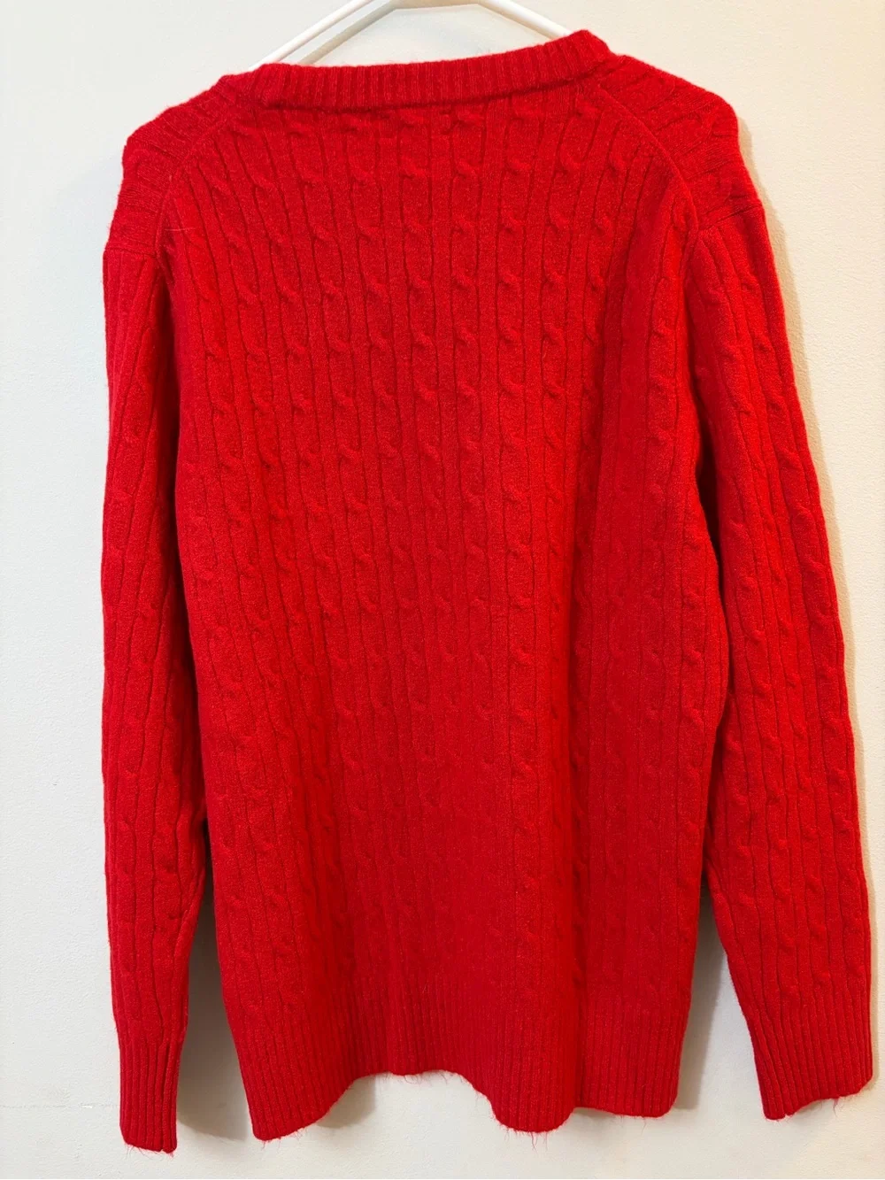 J. Crew NWT Mens Extra-Soft Cable Knit Crewneck Sweater Red Small Christmas
